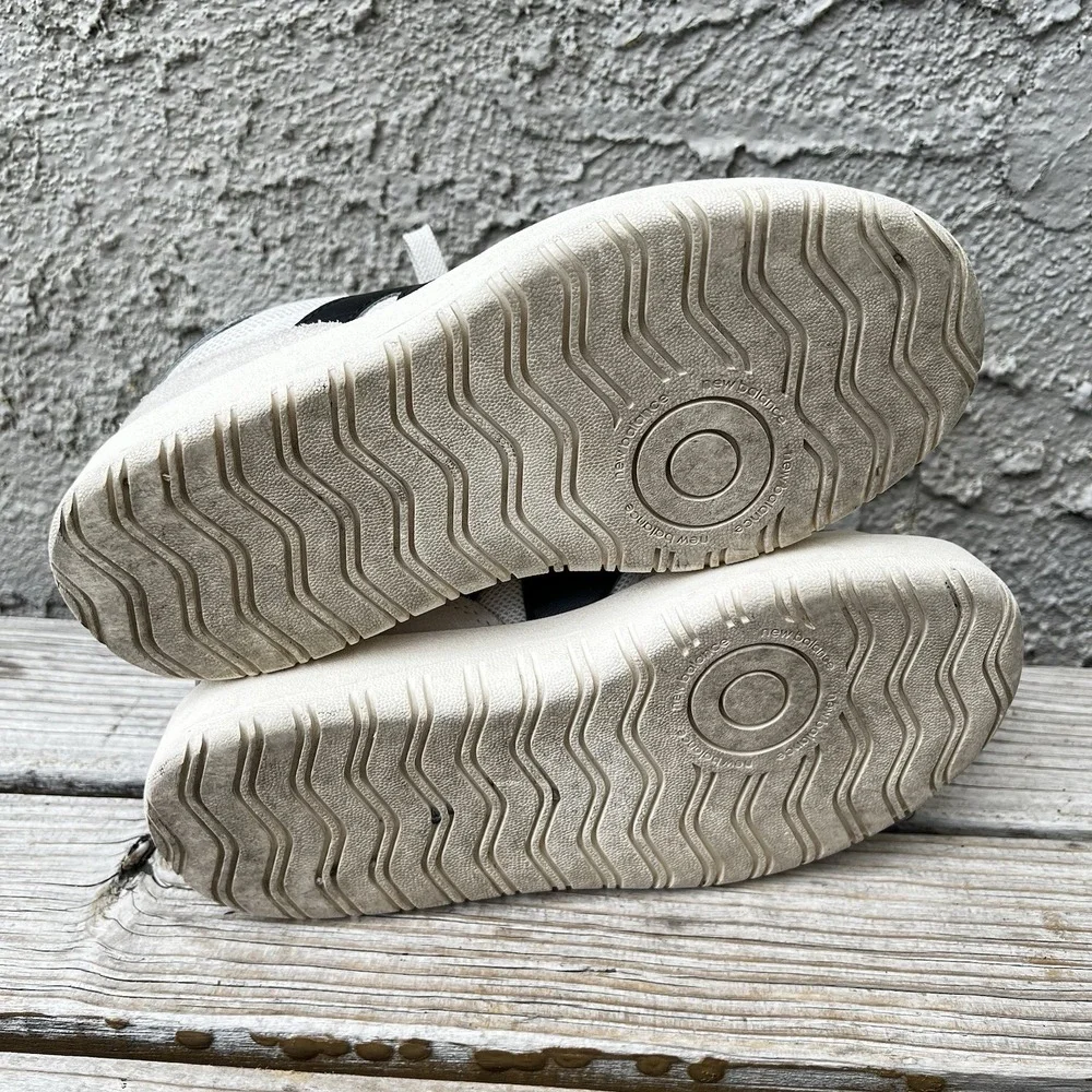 New Balance Shoes Women Size 6.5 Men Size 5 CT302 White (Beige) Suede Platform